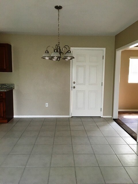 Building Photo - 6825 Appomattox Dr