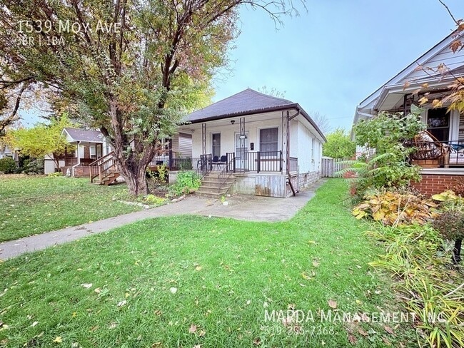 Building Photo - COZY 3 BED/ 1 BATH HOME IN WALKERVILLE - PLUS HYDRO, WATER & GAS!