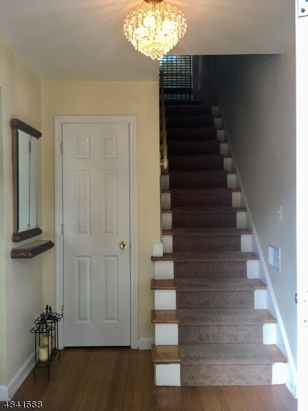 Building Photo - 438 S Livingston Ave