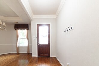 Building Photo - 3206 Holly Thicket Dr