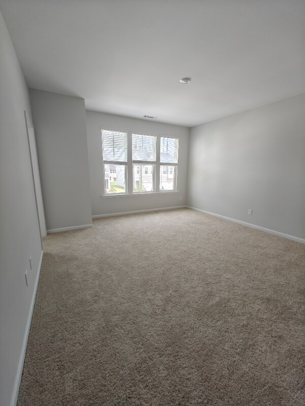 Foto del edificio - 21 Nettle Ln