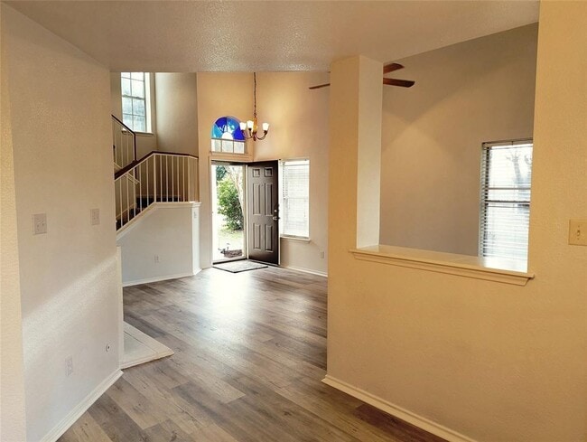 Building Photo - 1628 W Pflugerville Pkwy