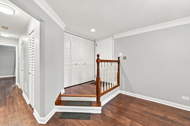 Foto del edificio - 981 West Ct