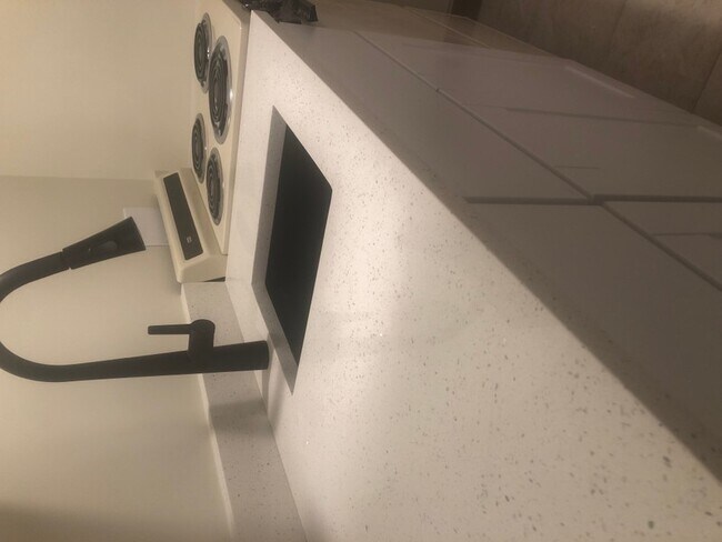 Foto del edificio - 1475 W 4800 S