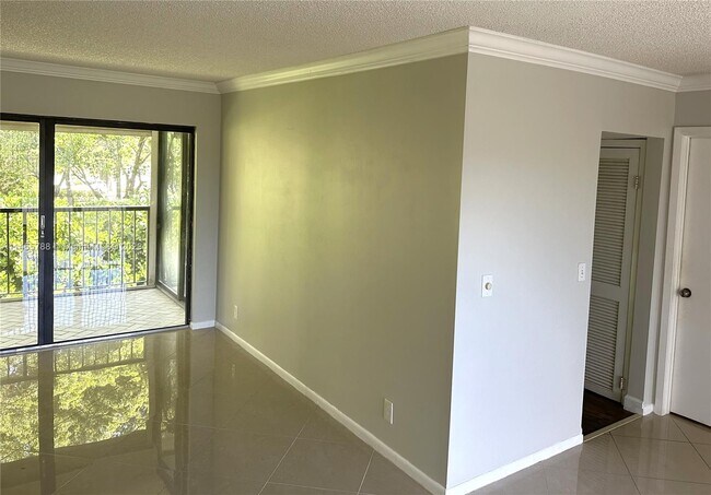 Foto del edificio - 1020 Homewood Blvd