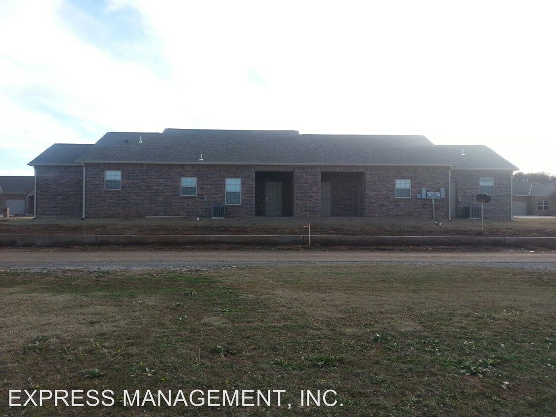 Building Photo - 103 Michael Blvd