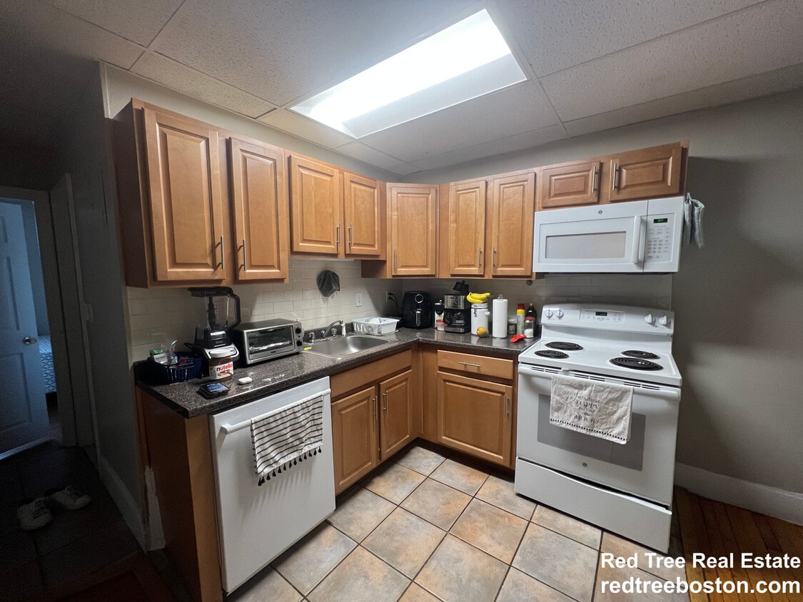 Photo - 437 Cambridge St. Unit 3