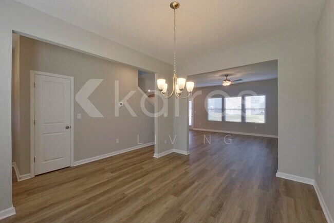 Foto del edificio - 7161 Foggy River Dr