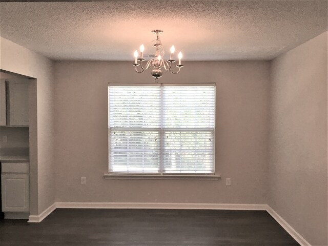 Foto del edificio - 10 Red Shirt Ct