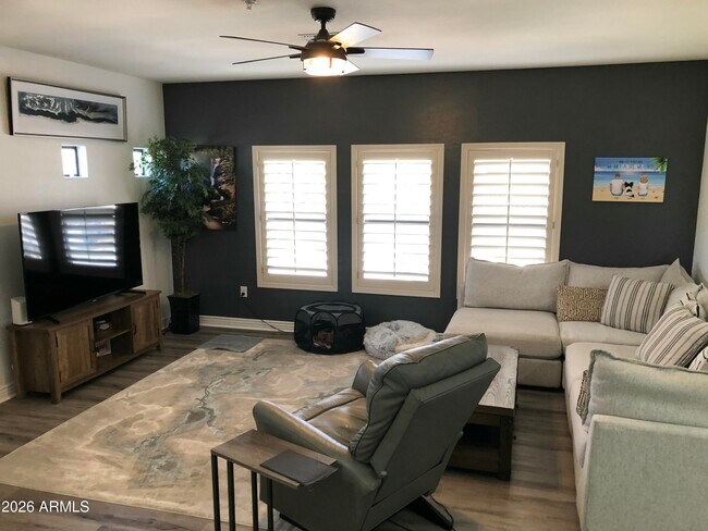 Building Photo - 21320 N 56th St