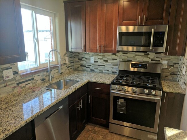 Photo - Garland Street Apartments