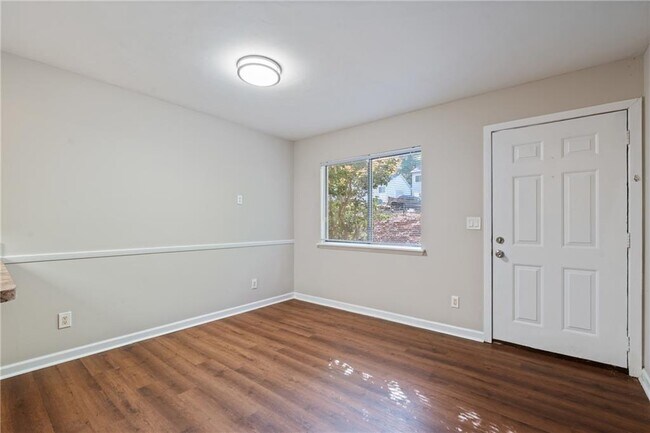 Foto del edificio - 580 Northridge Crossing Dr