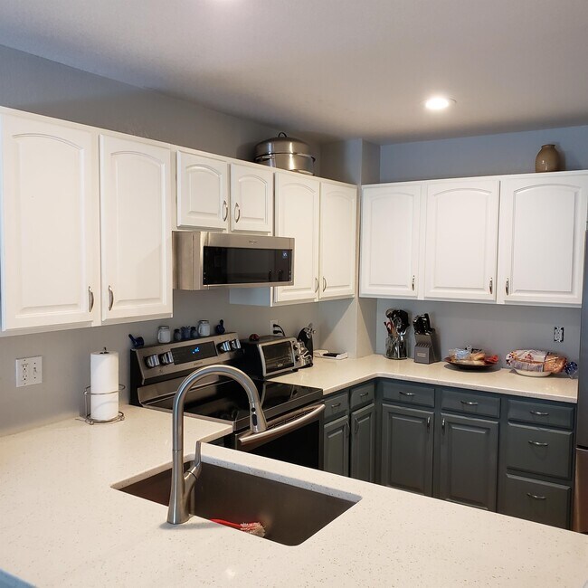 744 Gateway Cir, Lafayette, CO 80026 Townhome Rentals in Lafayette CO