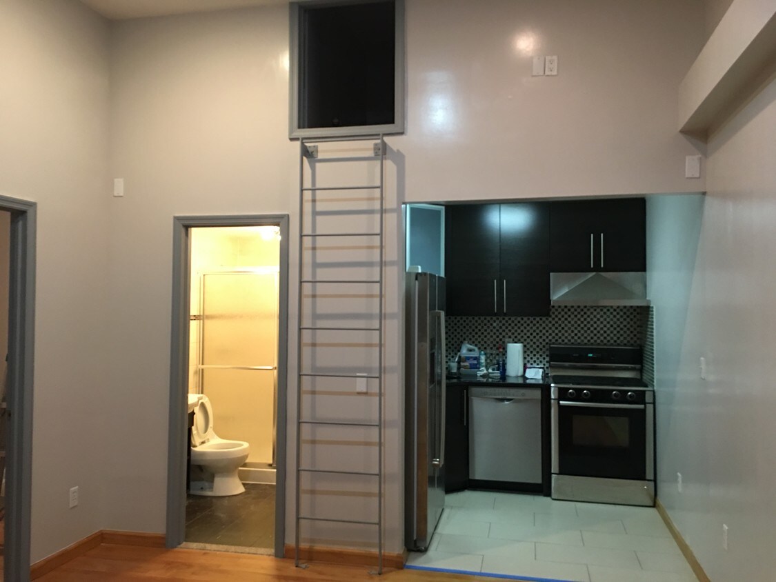 Foto principal - 161 Jefferson St