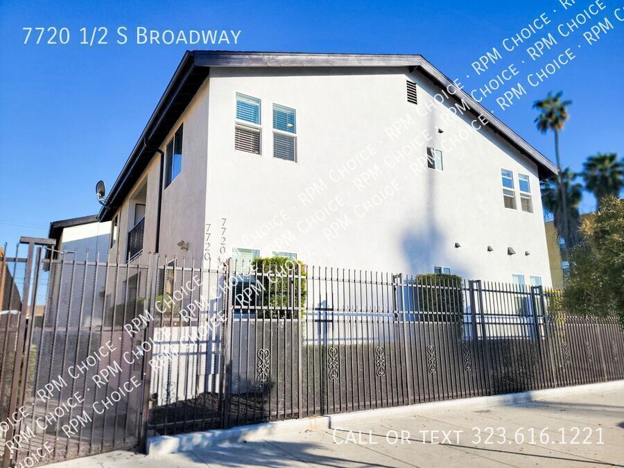 Foto principal - 7720 1/2 S Broadway-