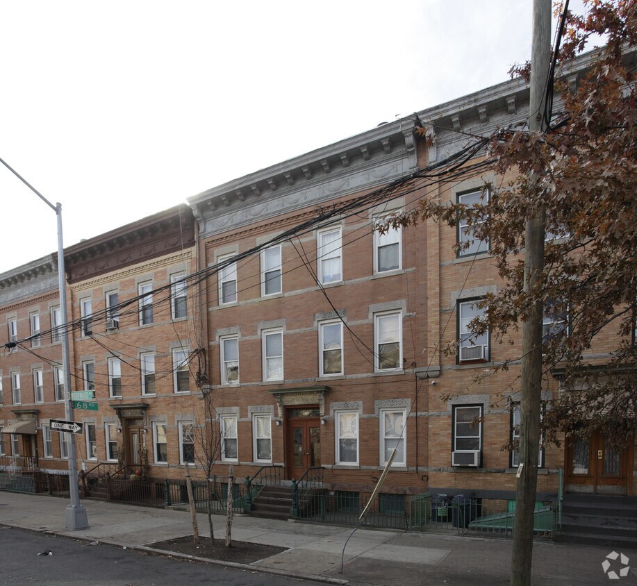 872 Woodward Ave, Ridgewood, NY 11385 Apartments in Ridgewood, NY