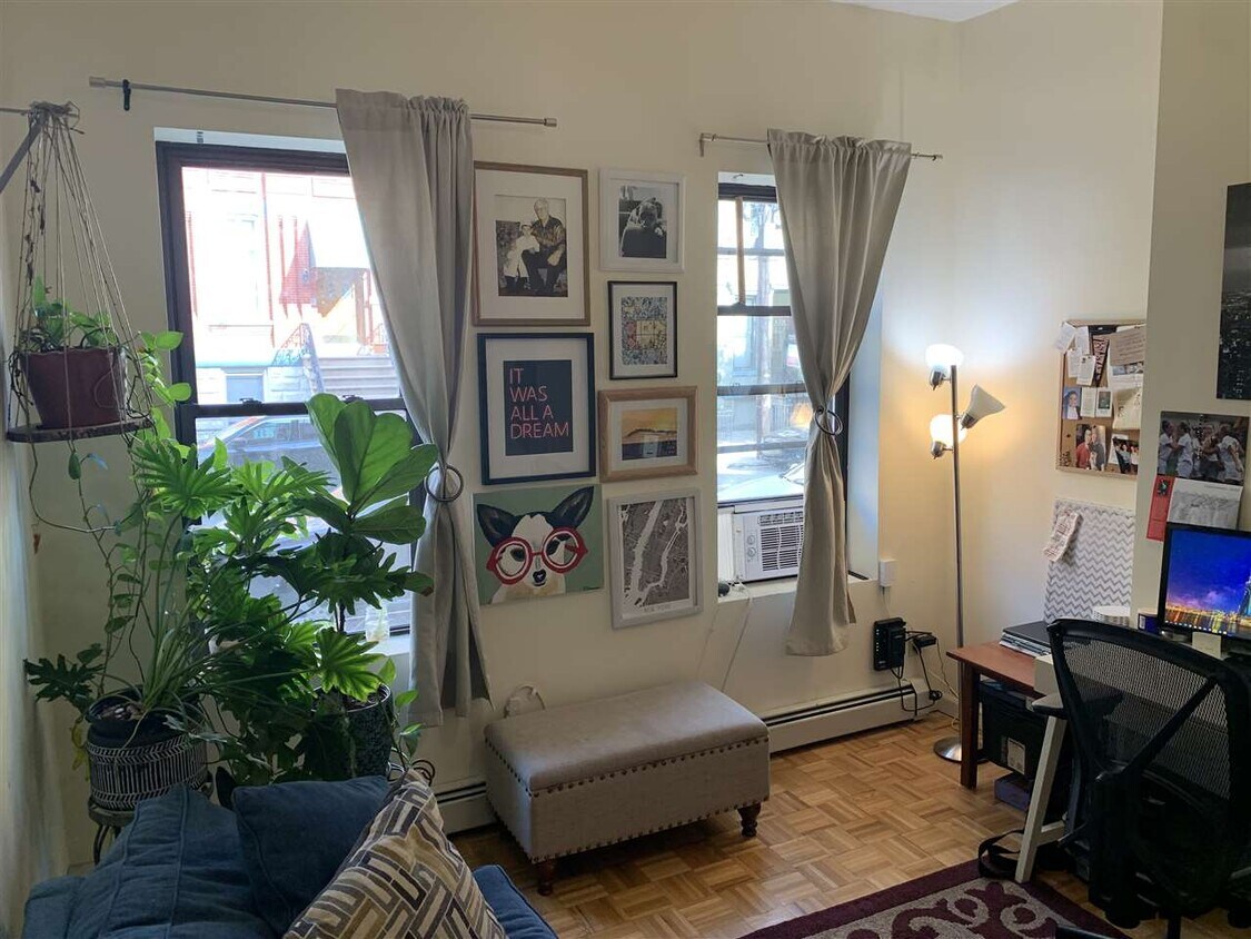 Foto principal - 1020 Park Ave