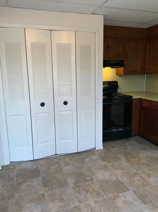 Foto del edificio - 2 br, 1 bath House - 3608 ORKNEY ROAD, APT.C