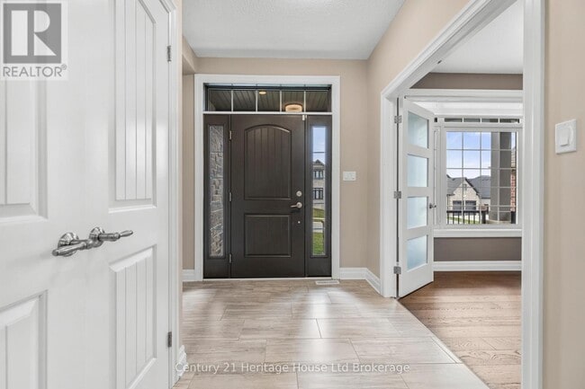 Photo du bâtiment - 1038 Trailsway Ave