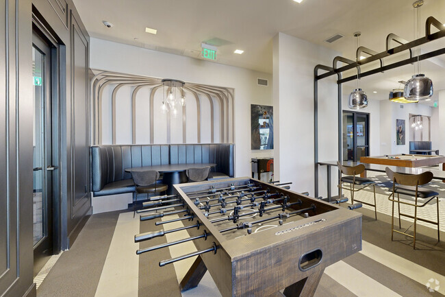 Pool Lounge - The Northern