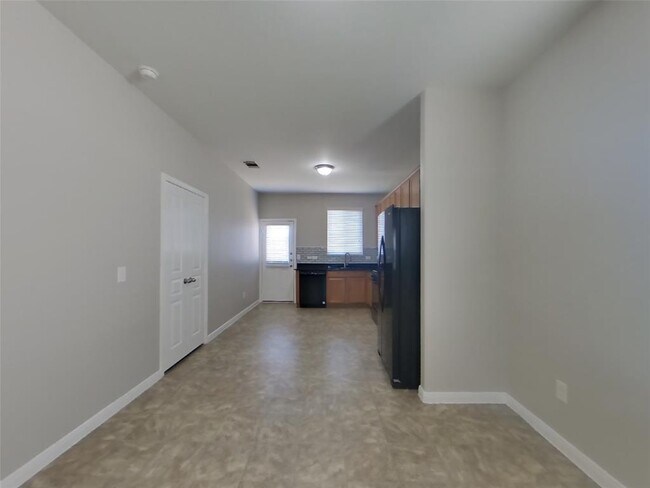Foto del edificio - 6718 Atlasridge Dr