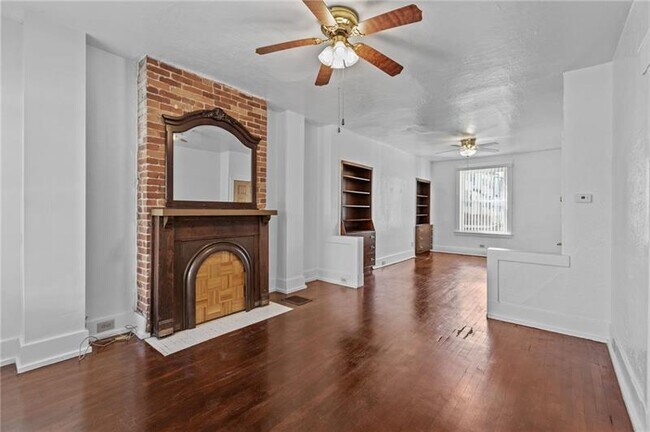 Building Photo - 1207 N Euclid Ave