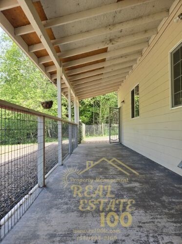 Foto del edificio - 4706 Salmon River Hwy