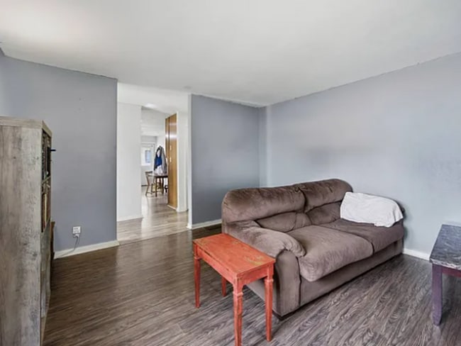 Building Photo - 2 Bed, 1 Bath Unit - Chanute KS