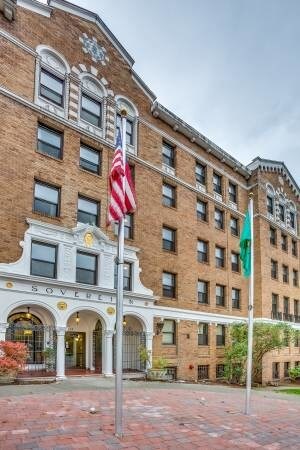 Foto principal - 1317 Boren Ave