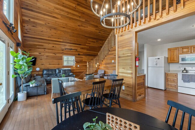 Foto del edificio - 171 Deer Water Rd