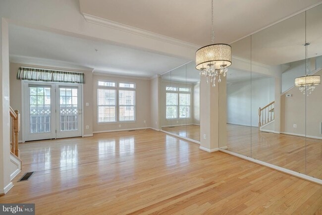 Building Photo - 5821 Pearson Ln