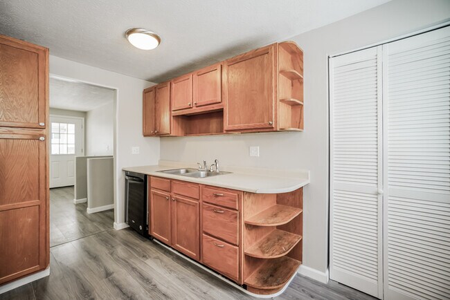 Foto del edificio - 3108 Musket Ridge Dr