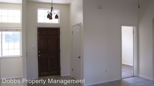 Building Photo - 4 br, 2 bath House - 307 Via Esperanza