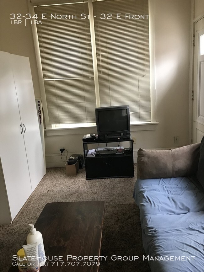 Building Photo - Furnished Apartment