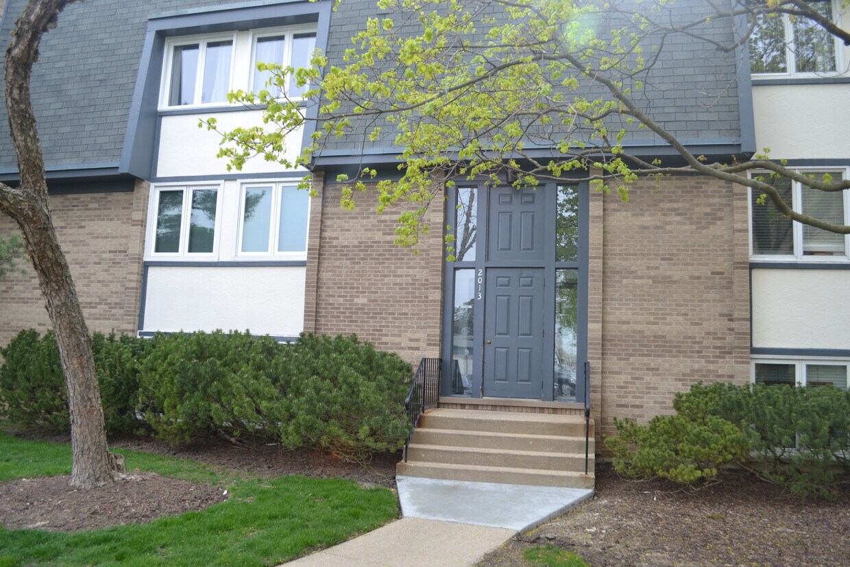 Foto principal - 2013 Ammer Ridge Ct