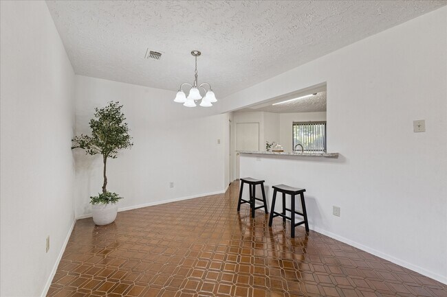 Foto del edificio - 4606 Laureldale Rd