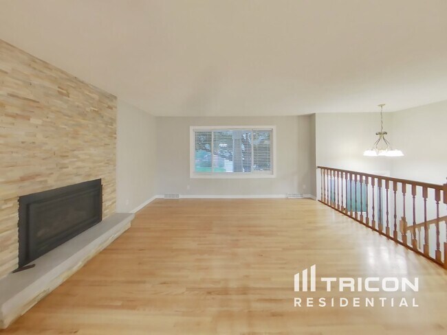 Foto del edificio - 6421 Limerick Dr