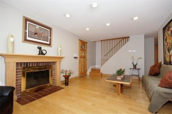 Building Photo - 22 Westlund Rd