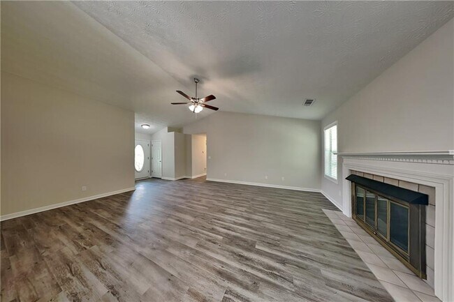 Foto del edificio - 2643 Marleigh Farm Rd NW