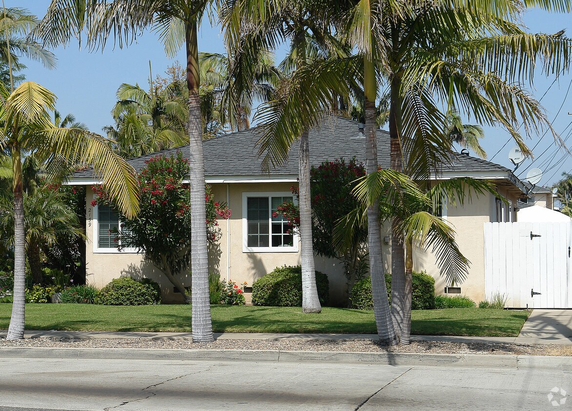 Foto del edificio - 2159 Orange Ave