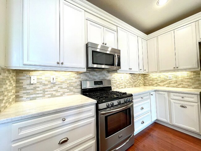 Building Photo - 11662 Miro Cir