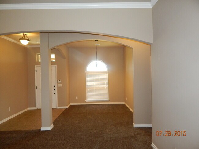 Building Photo - Grove Addition + Deer Creek Schools + 3 Be...