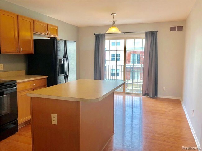 Building Photo - 1431 Ashford Ct