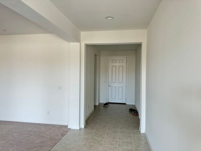 Building Photo - 12783 Mendocino Ridge Dr