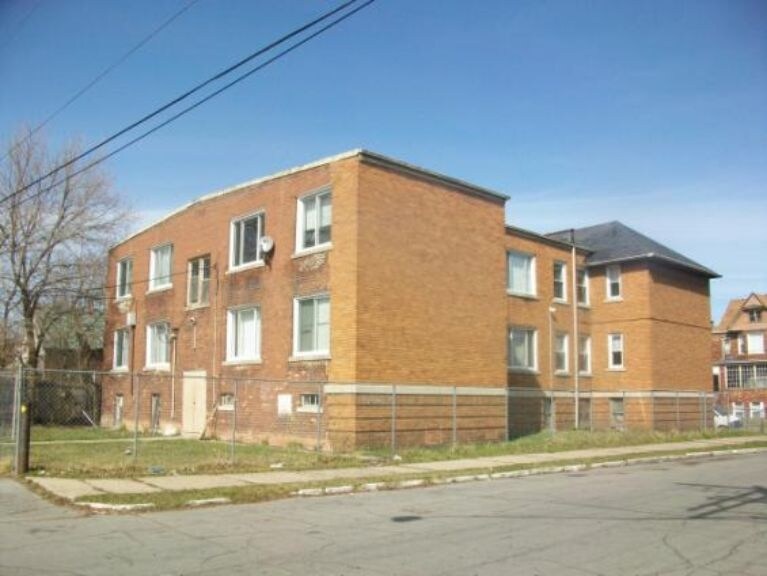 Primary Photo - 3401 McClellan St