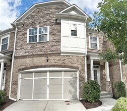 Building Photo - 1275 Golden Rock Ln SE