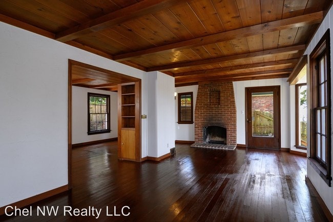 Building Photo - 2 br, 2 bath House - 3226 30th Ave W
