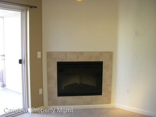 Building Photo - 760 NW 185th Ave