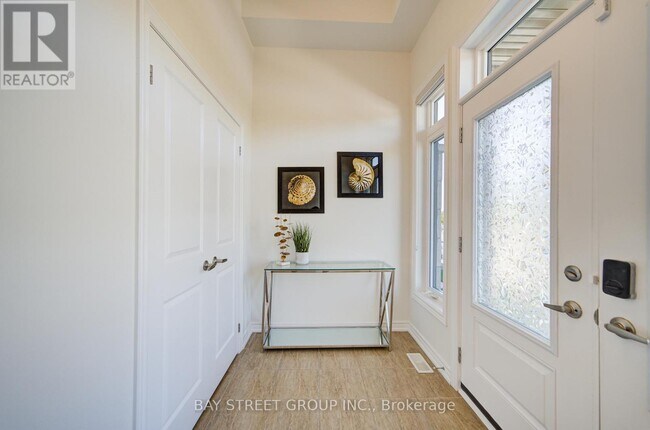 Building Photo - 87 McCague Ave.