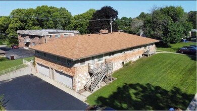 Building Photo - 2936 La Salle Ave